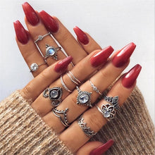 Load image into Gallery viewer, Tocona Bohemia Antique  Rings Set
