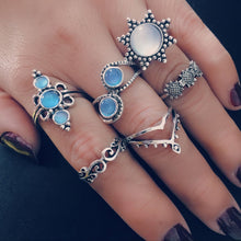 Load image into Gallery viewer, Tocona Bohemia Antique  Rings Set
