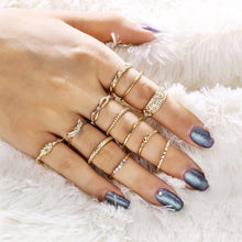 Load image into Gallery viewer, Vintage Ring Set