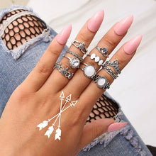Load image into Gallery viewer, Vintage Ring Set